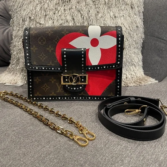 Chain Wallet Lv Game On Wallet Authentic Louis Vuitton Game On